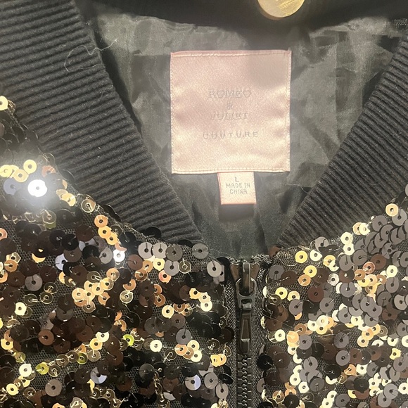 Black and Gold Sequin Bomber Jacket - Picture 2 of 8